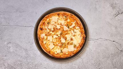 2. Pizza Formaggio